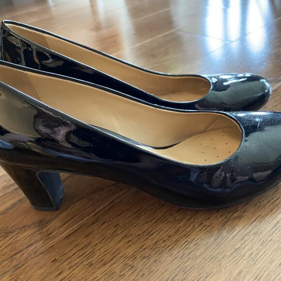 Escarpin à talon en cuir verni noir - Picture 3 of 4